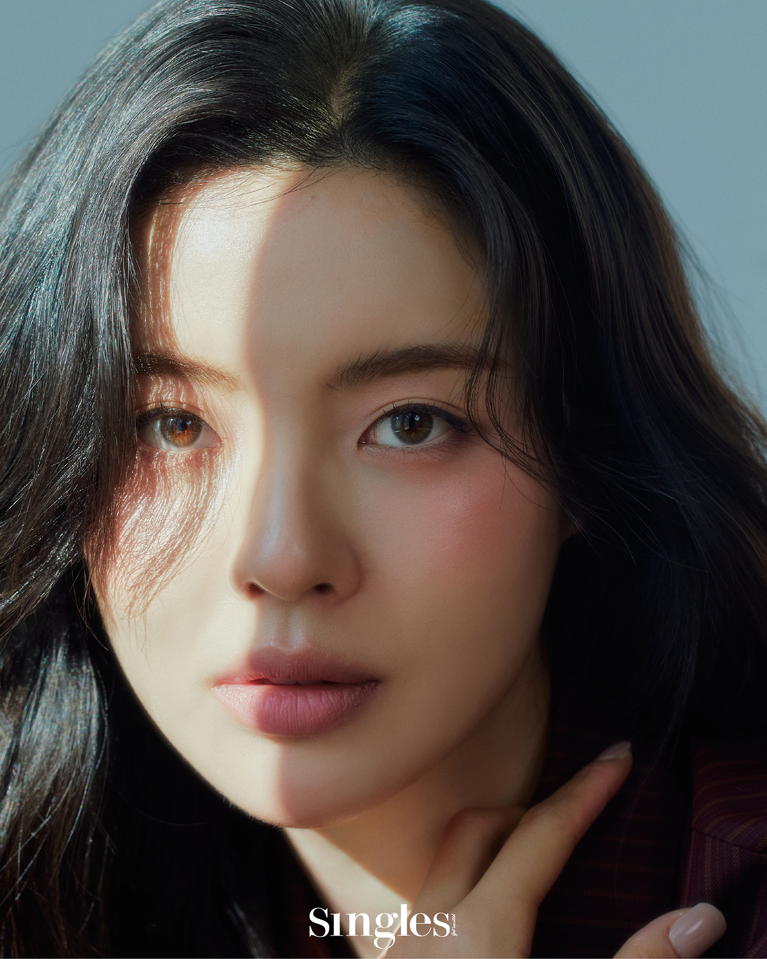 배우 이선빈의 싱글즈 화보 이미지. 감자연구소 이선빈 강태오. 강태오 화보, 이선빈 화보 